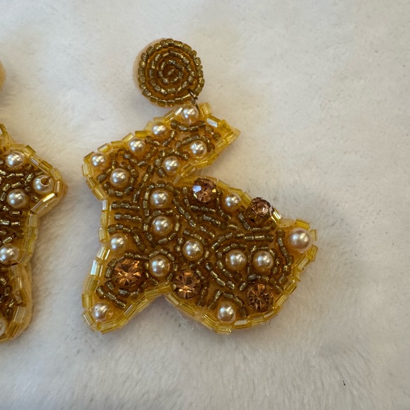 Gold Beaded Pearl Women Easter Bunny Rabbit Earrings - Picture 3 of 5